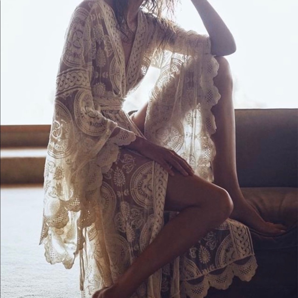 Beautiful Lace Kimono Never Worn